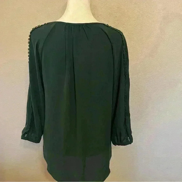 41 Hawthorn dark green v neck long sleeve blouse size small with lace details - Picture 11 of 12